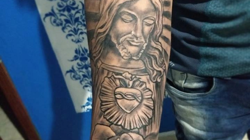 Tatuaje del artista Mexicano Rak Martinez religioso Tatuajes y más