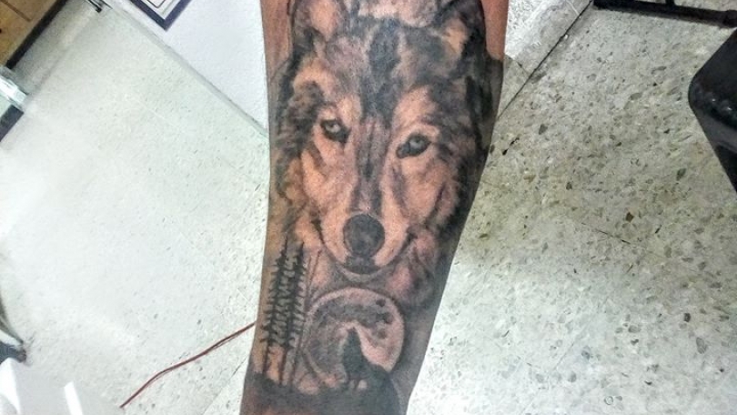 Tatuaje del artista Mexicano Rak Martinez lobo Tatuajes y más