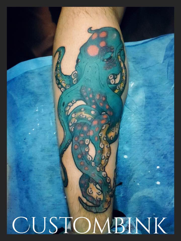 Blue Octopus tatuaje realizado por B-Ink Tattoo