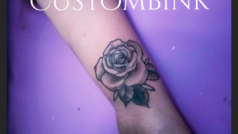 Tatuaje del artista Mexicano B-Ink Tattoo, Rosa Gris | Tatuajes y más