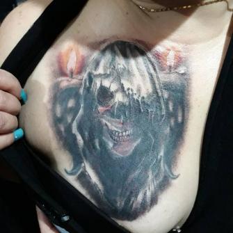 Santa muerte tatuaje realizado por Luis Enrique Tattoo