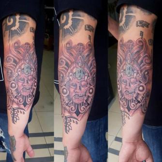 prehispanico tattoo tatuaje realizado por The inkperfect tattoo shop 