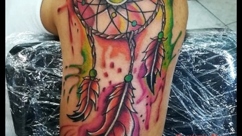 Tatuaje del artista Mexicano Roberto Girón, atrapa sueños | Tatuajes y más