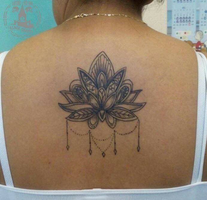 loto tatuaje realizado por Jonathan Aguirre