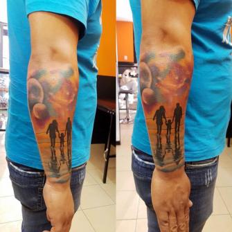 Paisaje brazo tatuaje realizado por The inkperfect tattoo shop 
