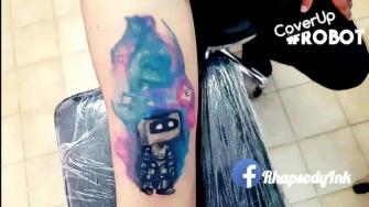 Cover Up Robot tatuaje realizado por RhapsodyInk