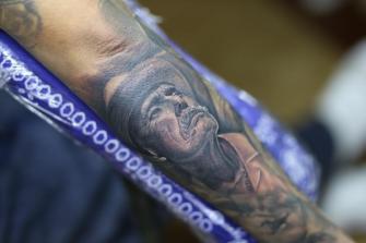 RETRATO CHUCO  tatuaje realizado por Old Gangsters Tattoo Shop