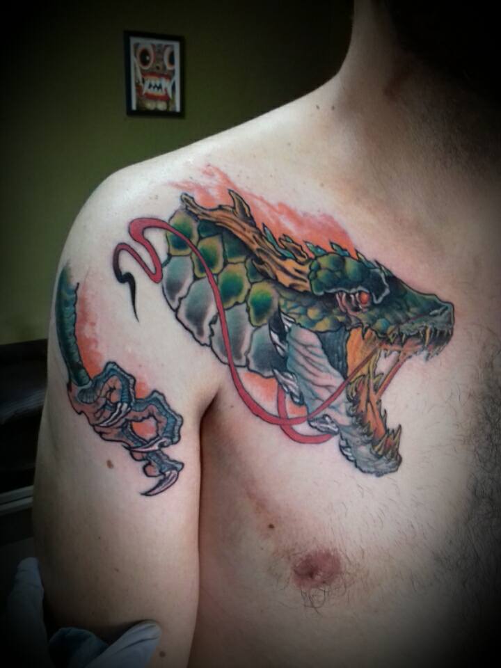 dragon tatuaje realizado por Garo Lozada