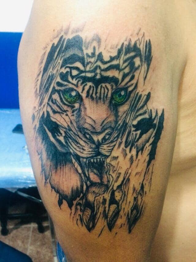 Tigre tatuaje realizado por Dany R. Salazar