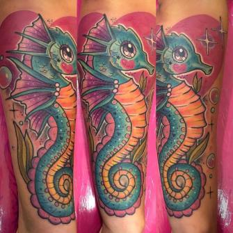 Hipocampo  tatuaje realizado por Wendy Martínez
