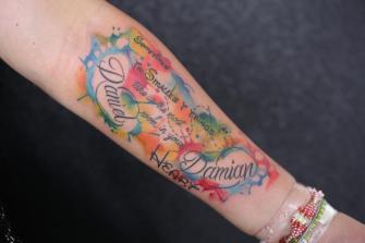 HUELLA BEBE tatuaje realizado por Old Gangsters Tattoo Shop