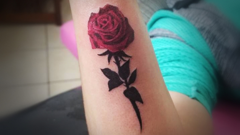 Tatuaje del artista Mexicano Omar Mendoza , Rosa | Tatuajes y más