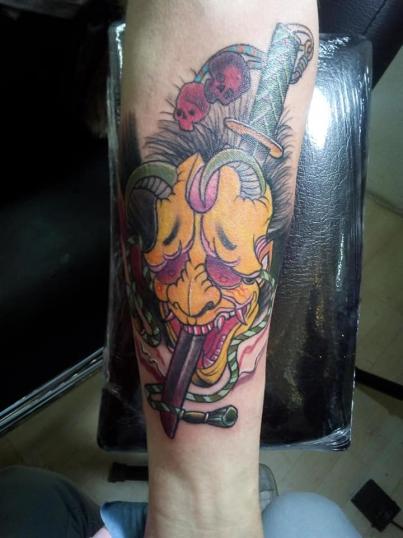 Demonio tatuaje realizado por Héctor Ramírez
