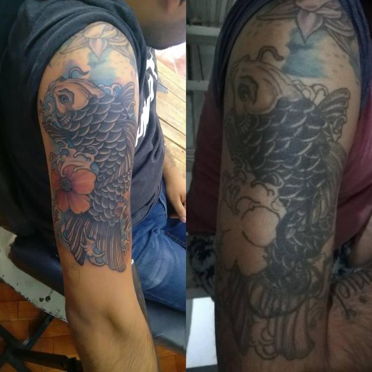 Pez Koi tatuaje realizado por Chilatown Custom Desing
