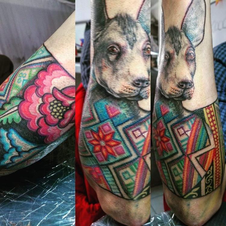 Xoloitzcuintle tatuaje realizado por Ruth Winchester