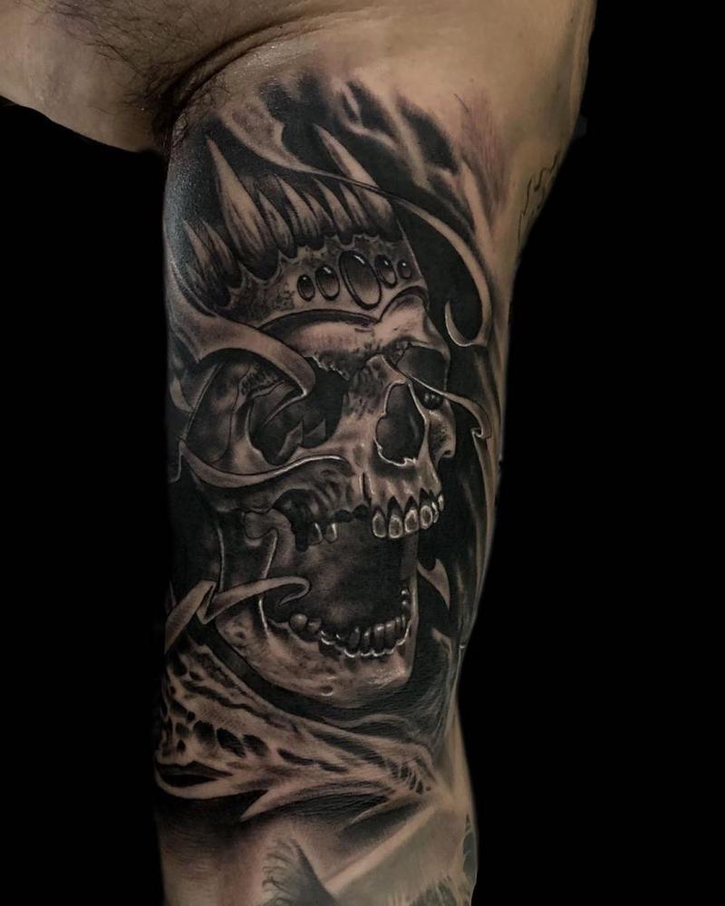 King ???? tatuaje realizado por Angel Ruiz (Hard Core)