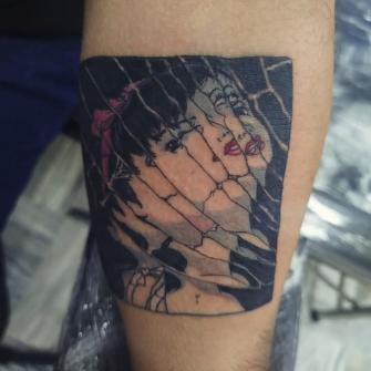 Anime tatuaje realizado por Estudio de tatuajes barb Dust Mérida y progreso  Yucatán 