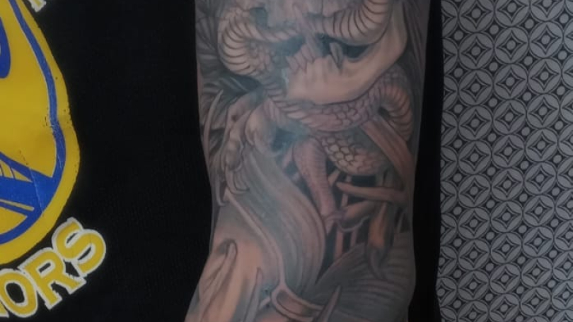 Tatuaje del artista Mexicano Chilatown Custom Desing, Craneos ...
