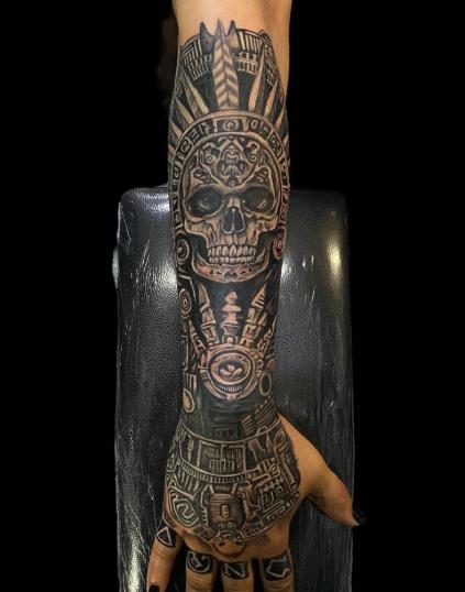 Calavera tatuaje realizado por Rene pacheco