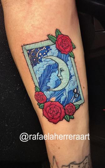 Carta luna lotería mexicana, patch tattoo, tatuaje bordado, Rafaela Herrera Art tatuaje realizado por Rafaela Herrera