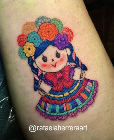 Muñeca lele, patch tattoo, tatuaje bordado, Rafaela Herrera Art tatuaje realizado por Rafaela Herrera